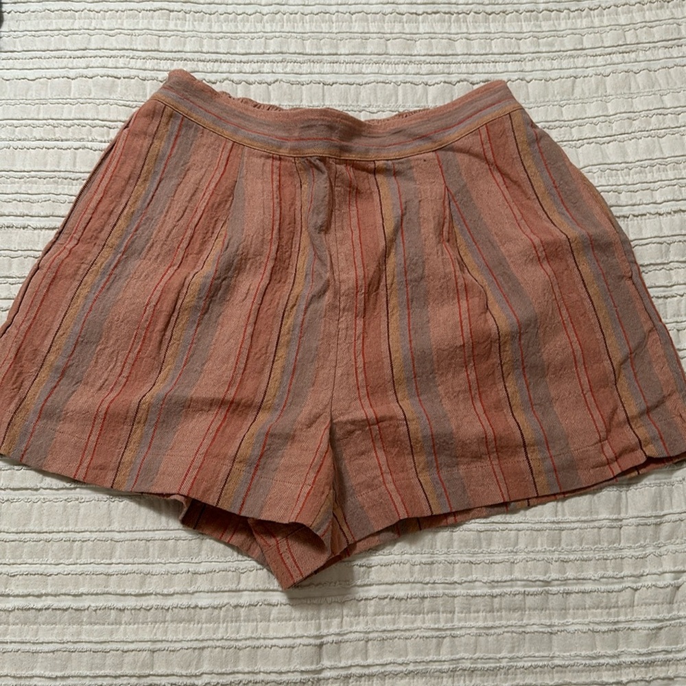 Striped Linen Cotton Madewell shorts, size Medium.